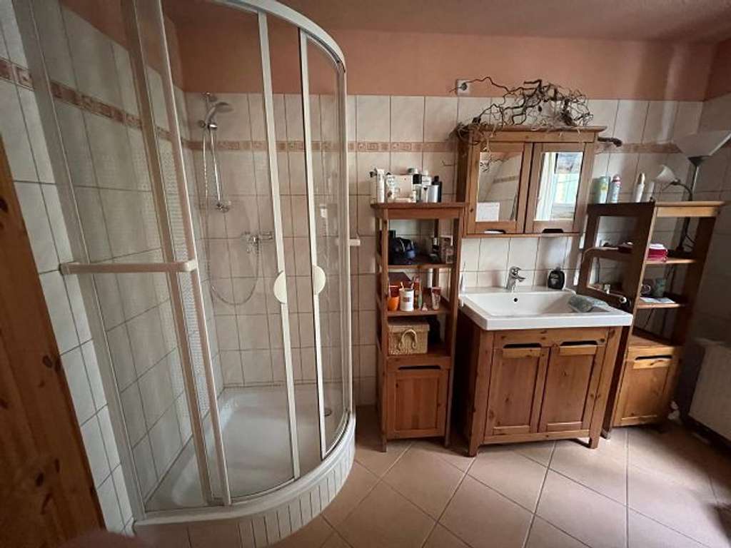 Immobilie in Birkenwerder - Gepflegtes Einfamilienhaus mit kleinem Garten - Bild 3