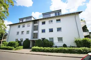 Aufwändig sanierte Ein-Zimmerwohnung mit eigenem Garten in Bonn - Ippendorf – Höhenweg 1, 53127 Bonn – Vorschaubild 1