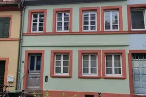 Rarität! Historisches Mehrfamilienhaus im Stadtkern! – Am Künstlerhaus 43, 76131 Karlsruhe – Vorschaubild 1