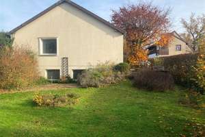 ISERNHAGEN KB: Freistehender Bungalow in bester Lage mit Souterrain – Die vollständige Adresse der Immobilie erhältst du vom Anbieter., 30916 Isernhagen – Vorschaubild 4