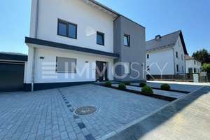 Neubau! Exklusives, vollvermietetes 3 Familienhaus – Die vollständige Adresse der Immobilie erhältst du vom Anbieter., 35719 Angelburg – Vorschaubild 1