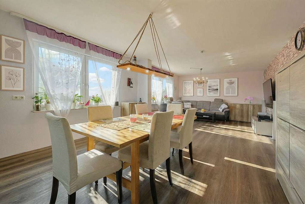 Immobilie in Kisdorf - Selten & ruhig | Feldrandblick | unverbaubar | Naturschutzgebiet | 920 m² | Grundriss für Familien - Bild 3