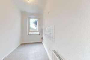 Helle Altbauwohnung in zentraler Lage von Düsseldorf-Rath! – Westfalenstraße 75, 40472 Rath, Düsseldorf – Vorschaubild 7