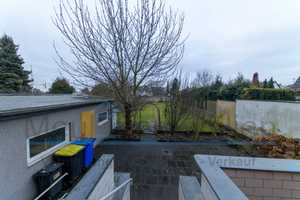 Frechen-Bachem, ca. 105 m³ Wfl., 5 Zimmer, 2, Bäder, DHH auf 600 m² Grundstück, Garage, Stellplätze – Rhein-Erft-Kreis – Vorschaubild 2