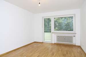 SONNE SATT - MIT ZWEI BALKONEN! Charmante 2-Zimmer-Wohnung in ruhiger Lage Waldtrudering! – Heldackerweg 4b, 81827 Waldtrudering, München – Vorschaubild 7
