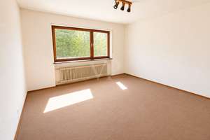 Charmantes Einfamilienhaus zum Sanieren -  DHH mit großzügigem Grundstück, sonnigem Garten und viel  – Die vollständige Adresse der Immobilie erhältst du vom Anbieter., 68219 Rheinau, Mannheim – Vorschaubild 25
