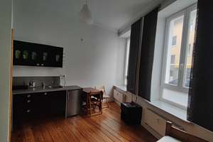 Ideal für Pendler! 1-Zimmerappartement in TOP-saniertem Altbau