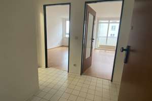 Balkon, Tiefgaragenstellplatz, Aufzug und frisch renoviert – 39120 Leipziger Straße, Magdeburg – Vorschaubild 4