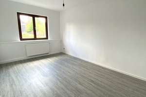 Großzügige 3,5-Zimmer-Wohnung in Essen-Frohnhausen mit idealer Raumaufteilung – Raumerstr. XX, 45144 Frohnhausen, Essen – Vorschaubild 4
