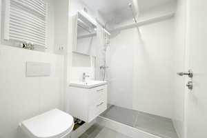 Neu renovierte, lichtdurchflutete 1-Zimmer-Wohnung mit West-Balkon in Top-Lage von Sendling-Westpark – München – Vorschaubild 5