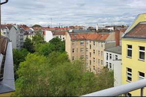 Sprengelkiez / Mitte: Bezugsfreie 3 Zimmer + Dachterrasse + Dachboden (Ausbaureserve?) – Tegeler Straße 41, 13353 Wedding, Berlin – Vorschaubild 2
