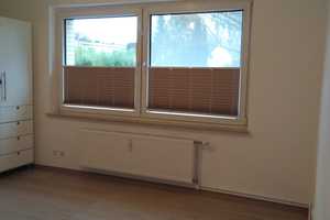 Modernisierte 2-Raum-Wohnung mit Balkon und EBK in Hamburg-Langenhorn – Samlandweg 80, 22415 Hamburg – Vorschaubild 9