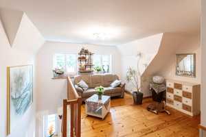 Repräsentatives Landhaus mit Haupt- und Einliegerwohnung sowie Nebengebäuden in schöner Ortsrandlage – Nordfriesland (Kreis) – Vorschaubild 33