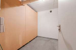 Lichtdurchflutete Maisonettwohnung in begehrter Lage von Düsseldorf-Heerdt! – Die vollständige Adresse der Immobilie erhältst du vom Anbieter., 40549 Heerdt, Düsseldorf – Vorschaubild 19
