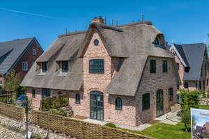 Haushälfte unter Reet in schöner Lage nahe des Königshafens - Ferienhaus – Die vollständige Adresse der Immobilie erhältst du vom Anbieter., 25992 List (Sylt) – Vorschaubild 3