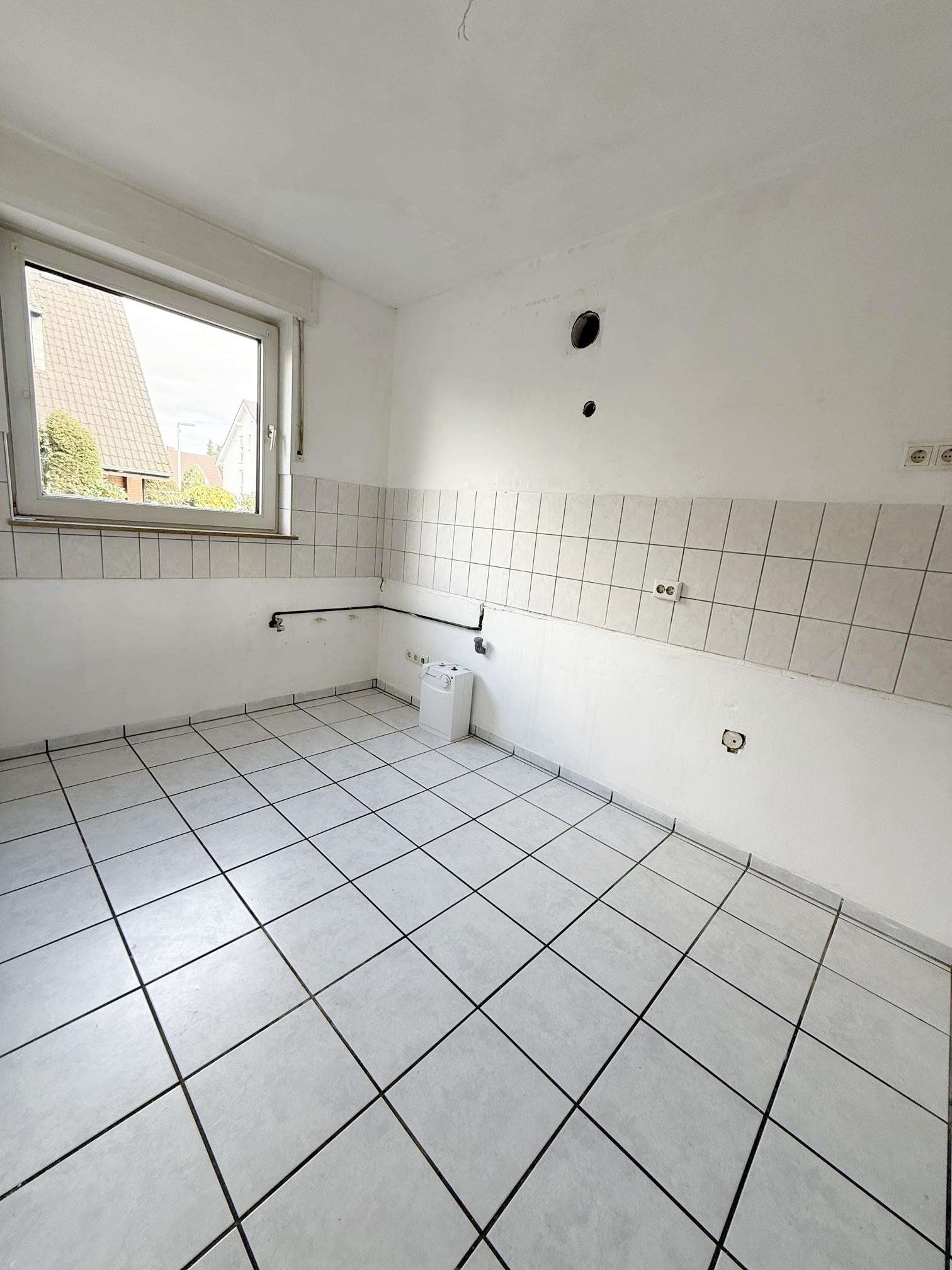 Immobilie in Monheim am Rhein - Mehrgenerationenhaus mit vielseitigem Potenzial. - Bild 4