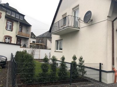 helle 3-Zi.-DG-Wohnung mit Südbalkon und Garage im Zentrum Mayens