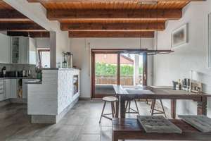 Großzügiges Wohnhaus mit Einliegerwohnung in sonniger Aussichtslage von Hilzingen Binningen – Die vollständige Adresse der Immobilie erhältst du vom Anbieter., 78247 Hilzingen – Vorschaubild 8