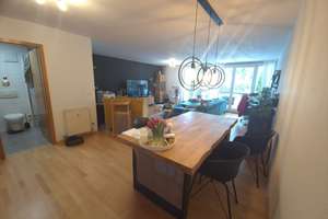 Großzügige 3-Zimmer-Wohnung mit Südostterrasse und eigenem Gartenanteil in Herrenberg – Die vollständige Adresse der Immobilie erhältst du vom Anbieter., 71083 Herrenberg – Vorschaubild 3