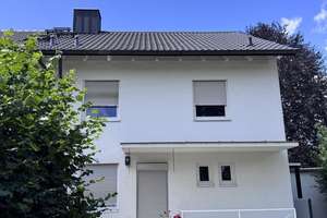 Attraktive, frisch renovierte Doppelhaushälfte in ruhiger Lage von Unterpfaffenhofen – Die vollständige Adresse der Immobilie erhältst du vom Anbieter., 82110 Germering – Vorschaubild 2