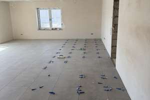 3-Zimmer-Penthouse-Wohnung mit 131,38 m² inmitten der Bielefelder Innenstadt – Kernsaniert (WHG 24) – Zimmerstraße 16, 33602 Mitte, Bielefeld – Vorschaubild 11