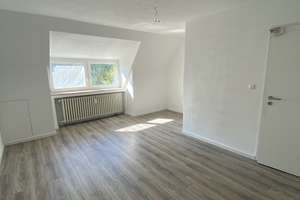 renoviertes Dachgeschoss-Studentenapartment Köln-Nippes am Park – Die vollständige Adresse der Immobilie erhältst du vom Anbieter., 50733 Nippes (Ortsteil), Köln – Vorschaubild 2