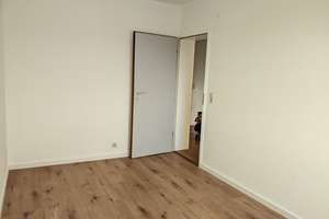 Gut geschnittene 3-Zi-Whg. 77 qm, S-Balkon, 4.OG, Lift, nur 381.000,- – Die vollständige Adresse der Immobilie erhältst du vom Anbieter., 82178 Puchheim – Vorschaubild 7