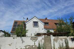 Zwangsversteigerung ! Großzügiges Einfamilienhaus