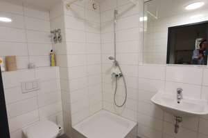 Studenten und Azubis aufgepasst - Wohnung mit Pantryküche und Balkon im Unicandis – Straubinger Straße 18, 93055 Ostenviertel, Regensburg – Vorschaubild 4