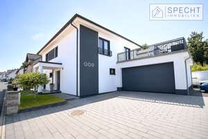 GROßZÜGIGE STADTVILLA IN GUTER WOHNLAGE! Baujahr 2016, 197,30 m² Wohnfläche und 621 m² Eckgrundstück