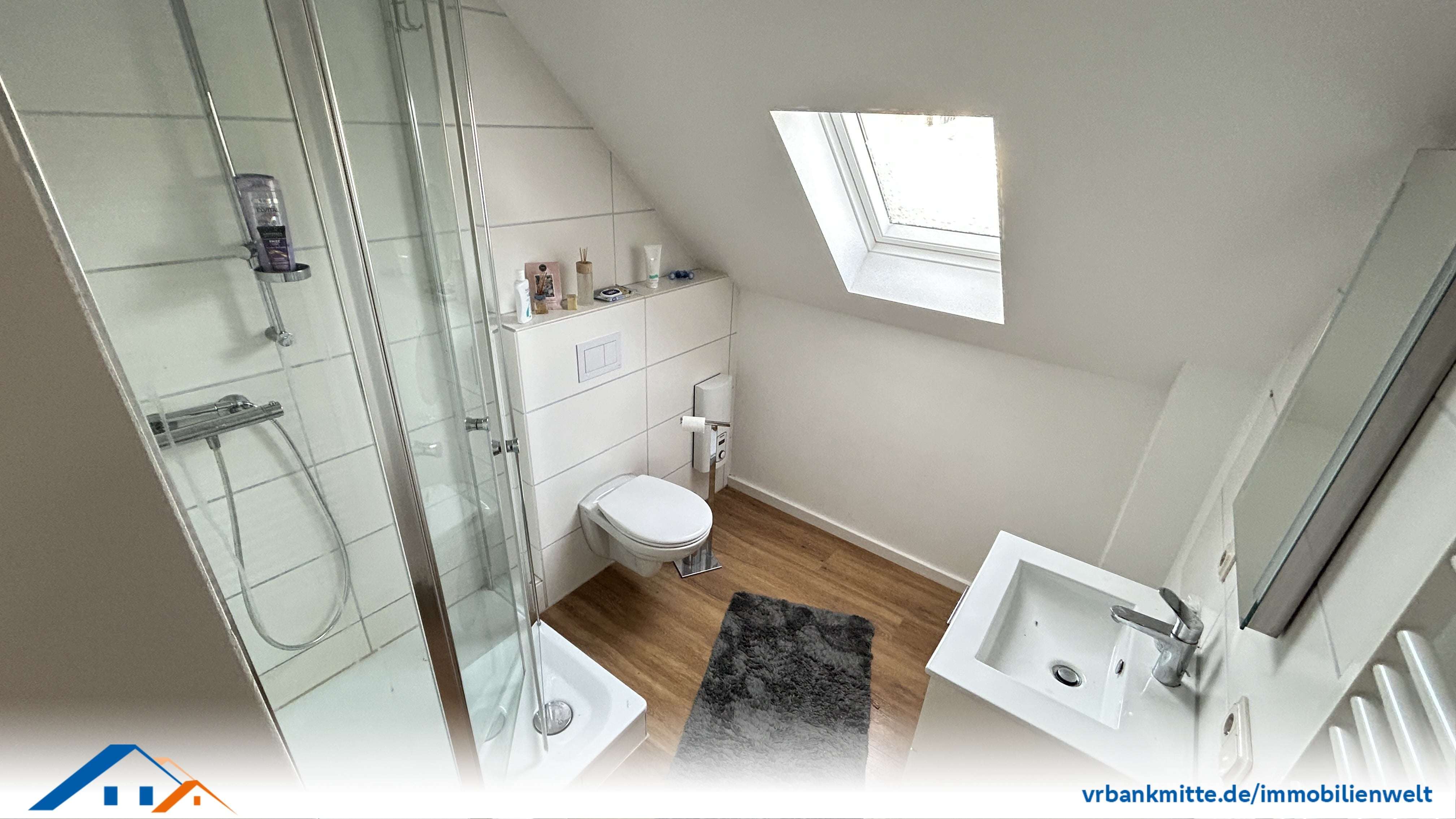 Immobilie in Duderstadt - Familienfreundliches Einfamilienhaus mit viel Platz und Garten in Duderstadt - Bild 0