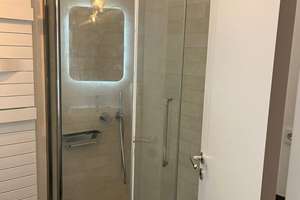 2 ZIMMER Luxus Wohnung - EBK - Wasserblick - Balkone- 1600€ Warm - 1-3 Years contract – Stralauer allee 14, 10245 Friedrichshain, Berlin – Vorschaubild 30