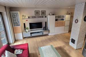 Charmantes Reihenmittelhaus in ruhiger und begehrter Wohnlage – Die vollständige Adresse der Immobilie erhältst du vom Anbieter., 74081 Sontheim, Heilbronn – Vorschaubild 3
