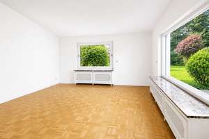 BESTE GRUNEWALDLAGE NAHE HAGENPLATZ - 6 Zi - EBK - POOLNUTZUNG - GARAGE - 3 HOBBYRÄUME - SÜDSEITE – Die vollständige Adresse der Immobilie erhältst du vom Anbieter., 14193 Grunewald, Berlin – Vorschaubild 3