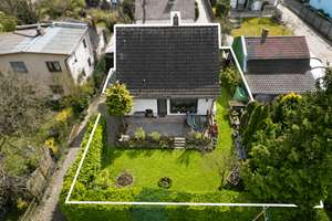 Freistehendes Einfamilienhaus mit Terrasse und Garten in Rudow, Berlin – Die vollständige Adresse der Immobilie erhältst du vom Anbieter., 12357 Rudow, Berlin – Vorschaubild 3