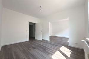 Umfassend saniert & modern – helle Wohnung mit Einbauküche und Balkon – Neue Straße 47, 27576 Lehe, Bremerhaven – Vorschaubild 6