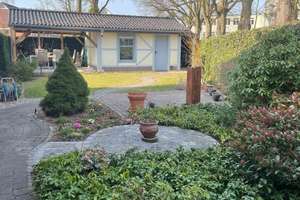 DHH (2011) in Wedel – Wärmepumpe + Solar, Garten, Carport, separate Praxis/Büro mit eigenem Eingang – Die vollständige Adresse der Immobilie erhältst du vom Anbieter., 22880 Wedel – Vorschaubild 5