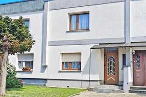 Reihenmittelhaus mit PV-Anlage und Doppelgarage in Dessau-Süd / Törten – Dessau-Roßlau – Vorschaubild 1