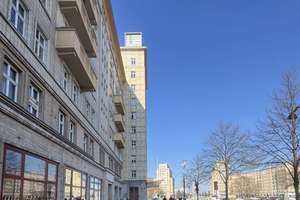 Wohnen im Kulturdenkmal: Renovierungsbedürftige Wohnung | 3 große Zi | 91 m² – Die vollständige Adresse der Immobilie erhältst du vom Anbieter., 10243 Friedrichshain, Berlin – Vorschaubild 15