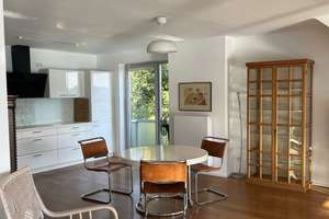 Stunning light-flooded furnished Rhine penthouse, S-W aspect in Düsseldorf-Wittlaer – Bockumer Strasse 171, 40489 Wittlaer, Düsseldorf – Vorschaubild 4