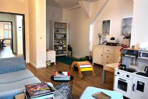 Ein Zuhause mit Geschichte – stilvolle 3-Zimmer-DG-Wohnung im Herzen von Berlin-Biesdorf – Die vollständige Adresse der Immobilie erhältst du vom Anbieter., 12683 Biesdorf, Berlin – Vorschaubild 6