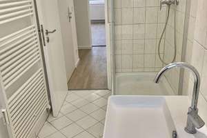 Bezugsfreie 4-Zimmer-Wohnung nahe Tegeler See – Balkon & Familiengrundriss – Die vollständige Adresse der Immobilie erhältst du vom Anbieter., 13507 Tegel, Berlin – Vorschaubild 4