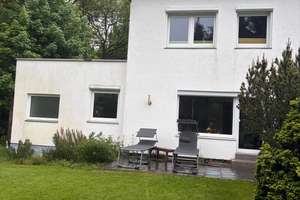 Saniertes 4 Zimmer Reihenendhaus  mit Wintergarten und sehr großem Grundstück! – Die vollständige Adresse der Immobilie erhältst du vom Anbieter., 28329 Neue Vahr Nord, Bremen – Vorschaubild 3