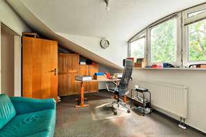 3-Zimmer-Dachgeschosswohnung mit Südbalkon in gefragter Lage von Berlin-Pankow – Die vollständige Adresse der Immobilie erhältst du vom Anbieter., 13156 Niederschönhausen, Berlin – Vorschaubild 12