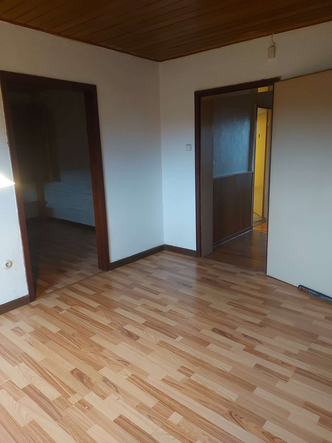 Immobilie in Wadgassen - 1-2 Familienhaus in ruhiger Ortslage von Friedrichweiler - Bild 1