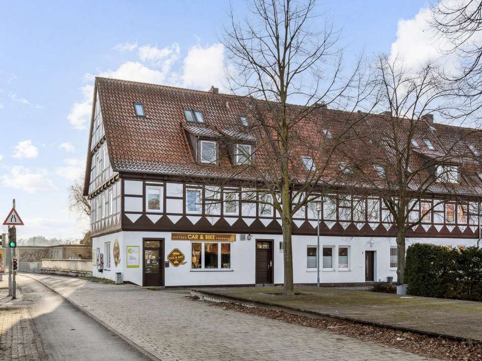 Außenansicht - Straßenseite