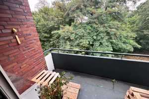 **Vollständig renovierte 2-Raum-Wohnung mit Balkon und Einbauküche in Duisburg** – Schulte-Marxloh-Straße 15, 47169 Duisburg – Vorschaubild 21