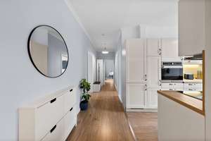 Möblierte 3 Zimmer Wohnung in zentraler ruhiger Lage  – Orber Straße 4, 14193 Schmargendorf, Berlin – Vorschaubild 3