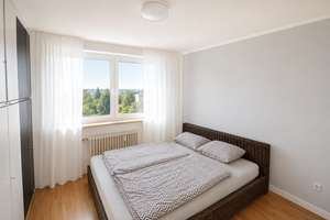 Vermietete 2-Zimmer-Wohnung | Balkon | Ruhige Lage | Aufzug – Phantasiestraße 5, 81827 Waldtrudering, München – Vorschaubild 9
