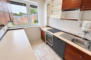 Große Wohnung mit Hauscharakter in ruhiger Lage m. Balkon, Keller und Garage (RÖMBKE IMMOBILIEN KG) – 24539 Brachenfeld-Ruthenberg, Neumünster – Vorschaubild 9